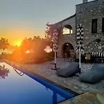 Once Upon A Time - A Castle Of Magical Sunsets 别墅 *